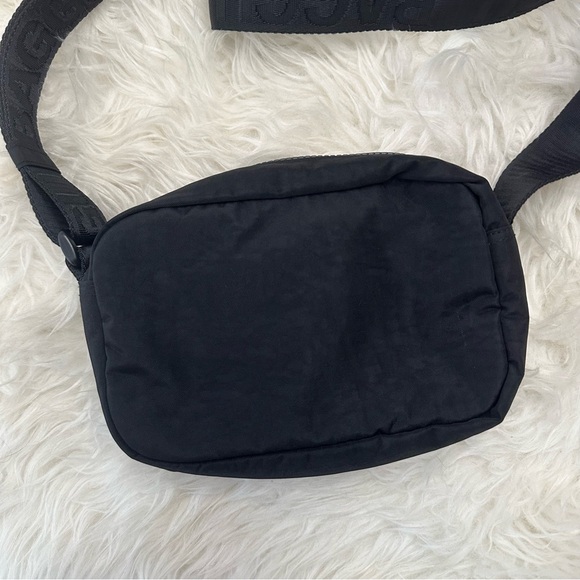 Like New Baggu Camera Bag - Retired Style! - Picture 3 of 6